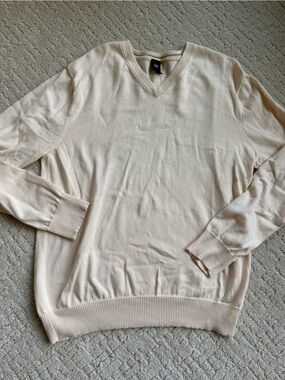 GAP Cream V-Neck Men's Sweater